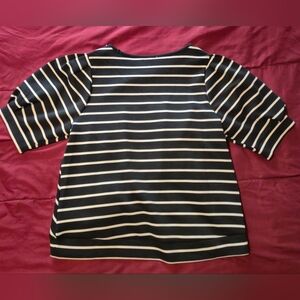 Cupio Black and White Top with Pearl Detail Large